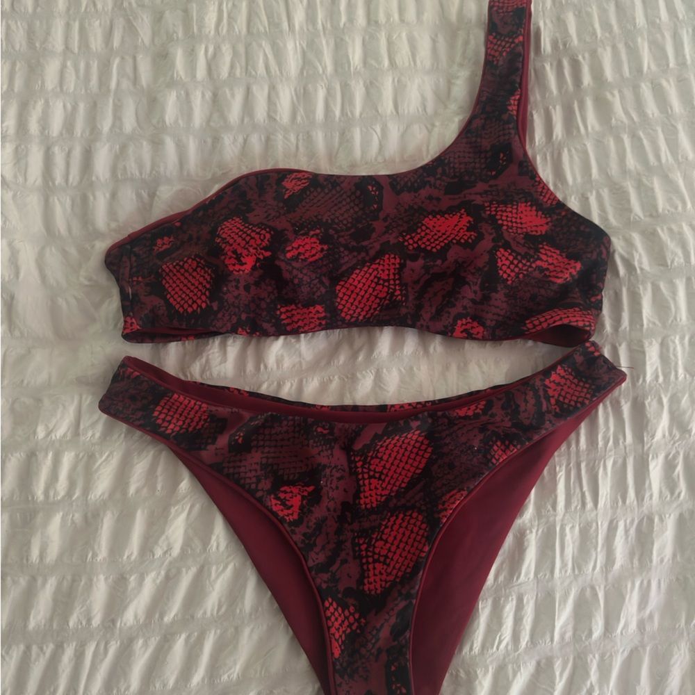 Maroon Red Snakeskin One Shoulder Swim Set size Medium